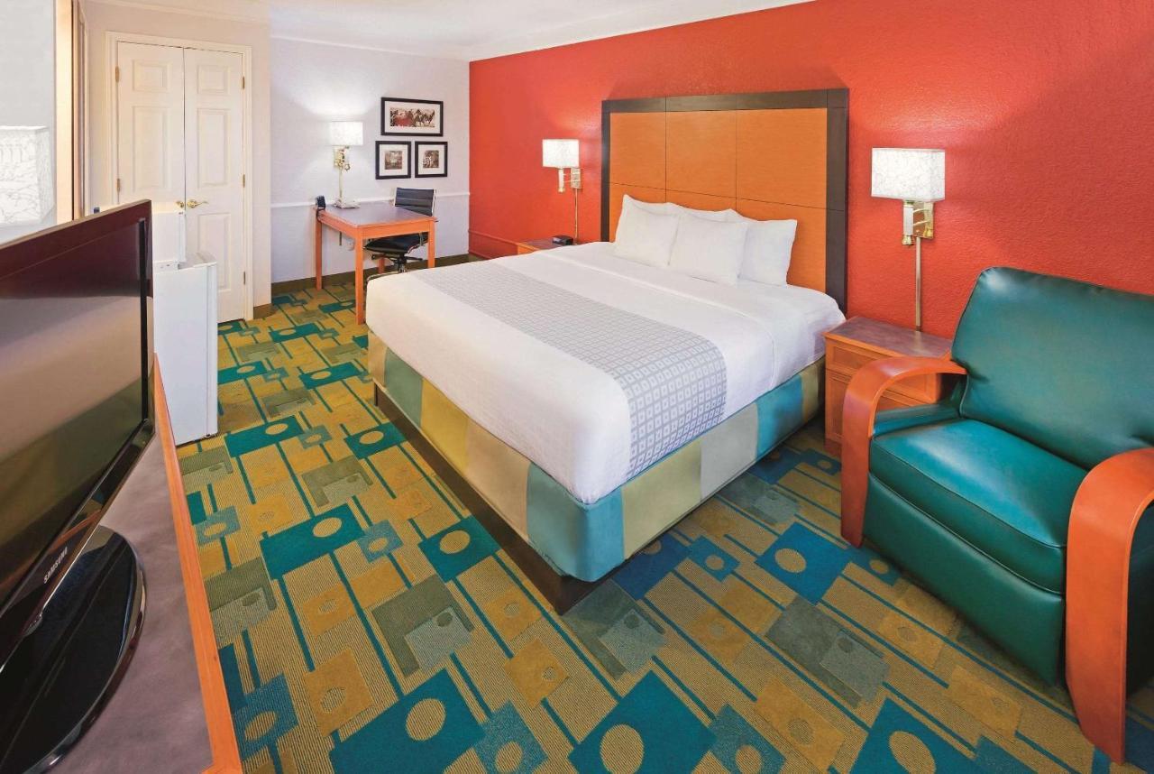 Baymont By Wyndham Lubbock - Downtown Civic Center Hotel Luaran gambar